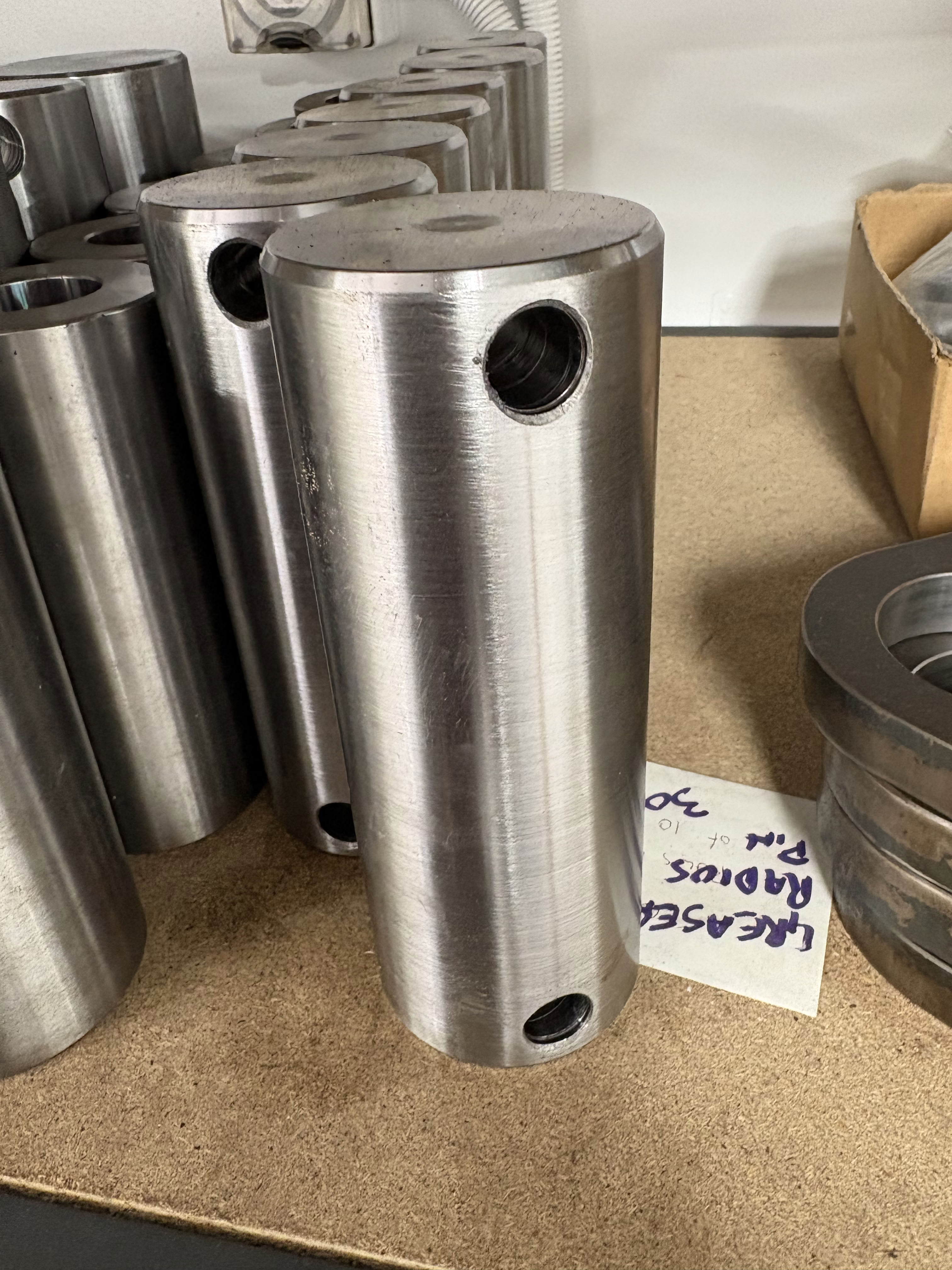 EE001 70mm Suspension Pin