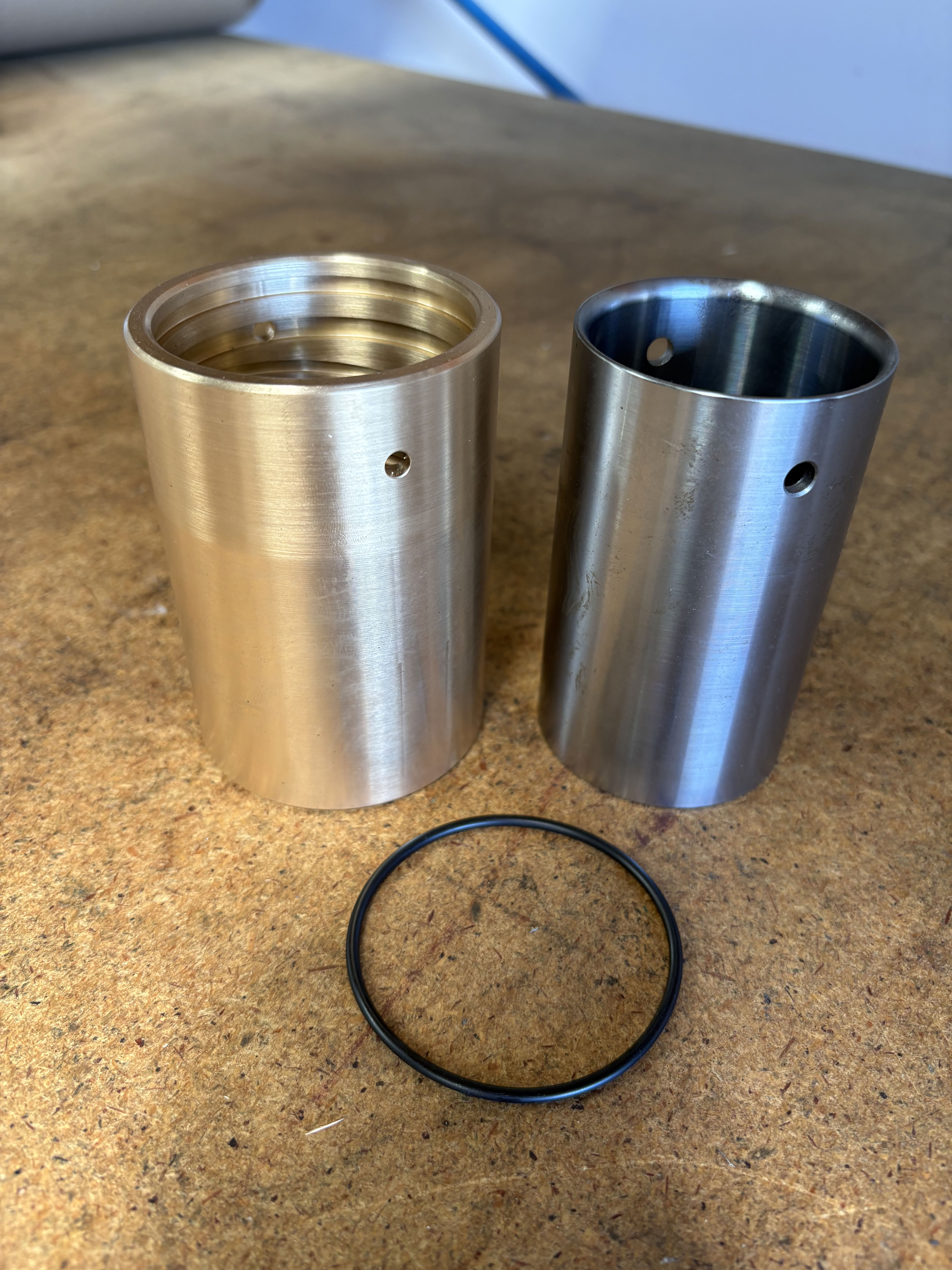 EE021 Bell Crank Bush Set