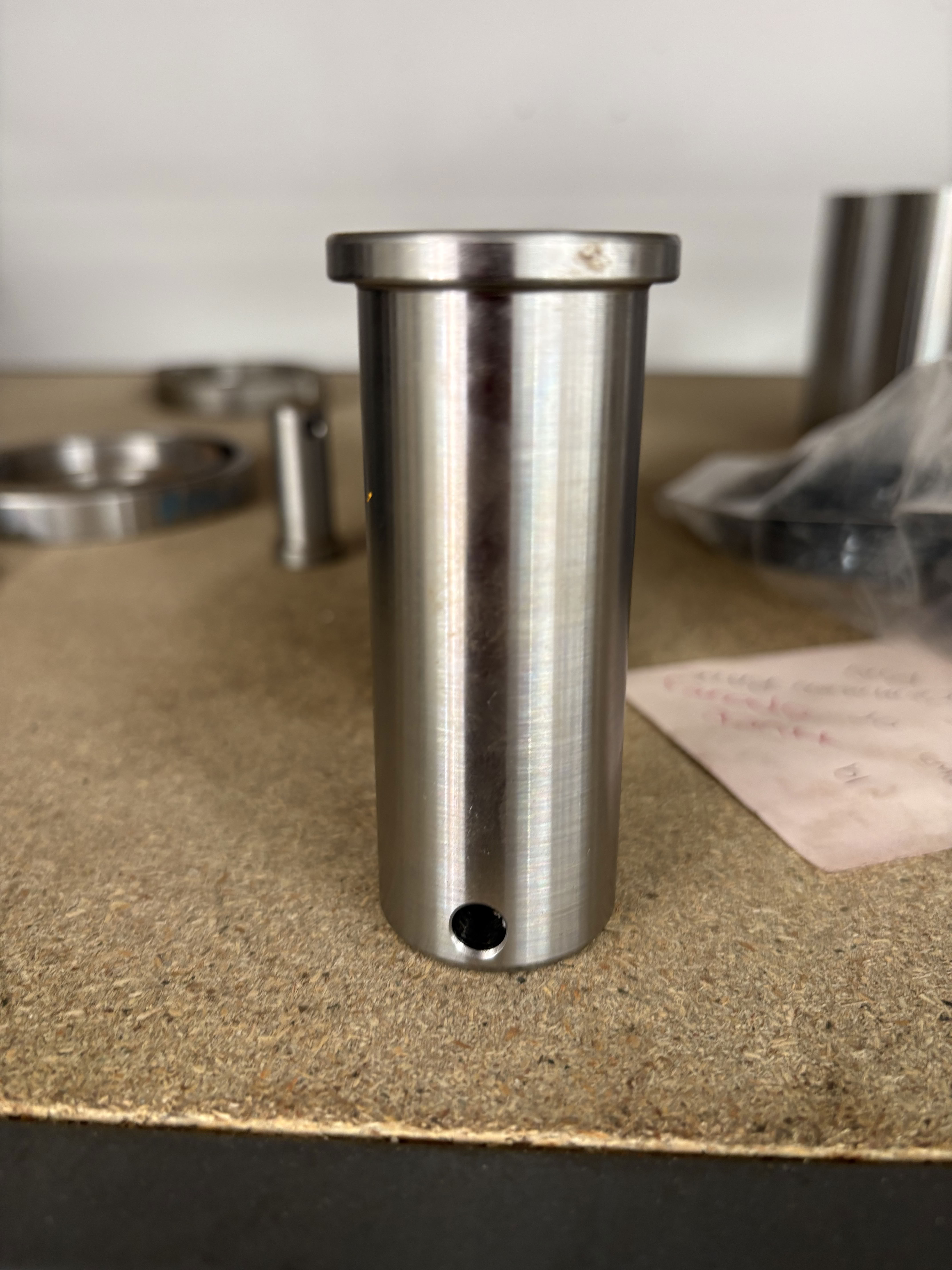EE066 Ramp Lift CYL Pin 1 1/4