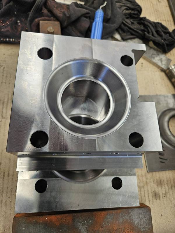 Hydraulic valve block